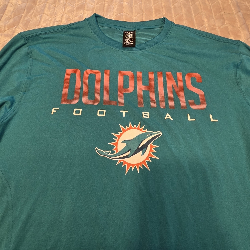 Miami Dophins Ultra Game Men's NFL Game Day Long Sleeve T-Shirt Size M - Picture 8 of 10
